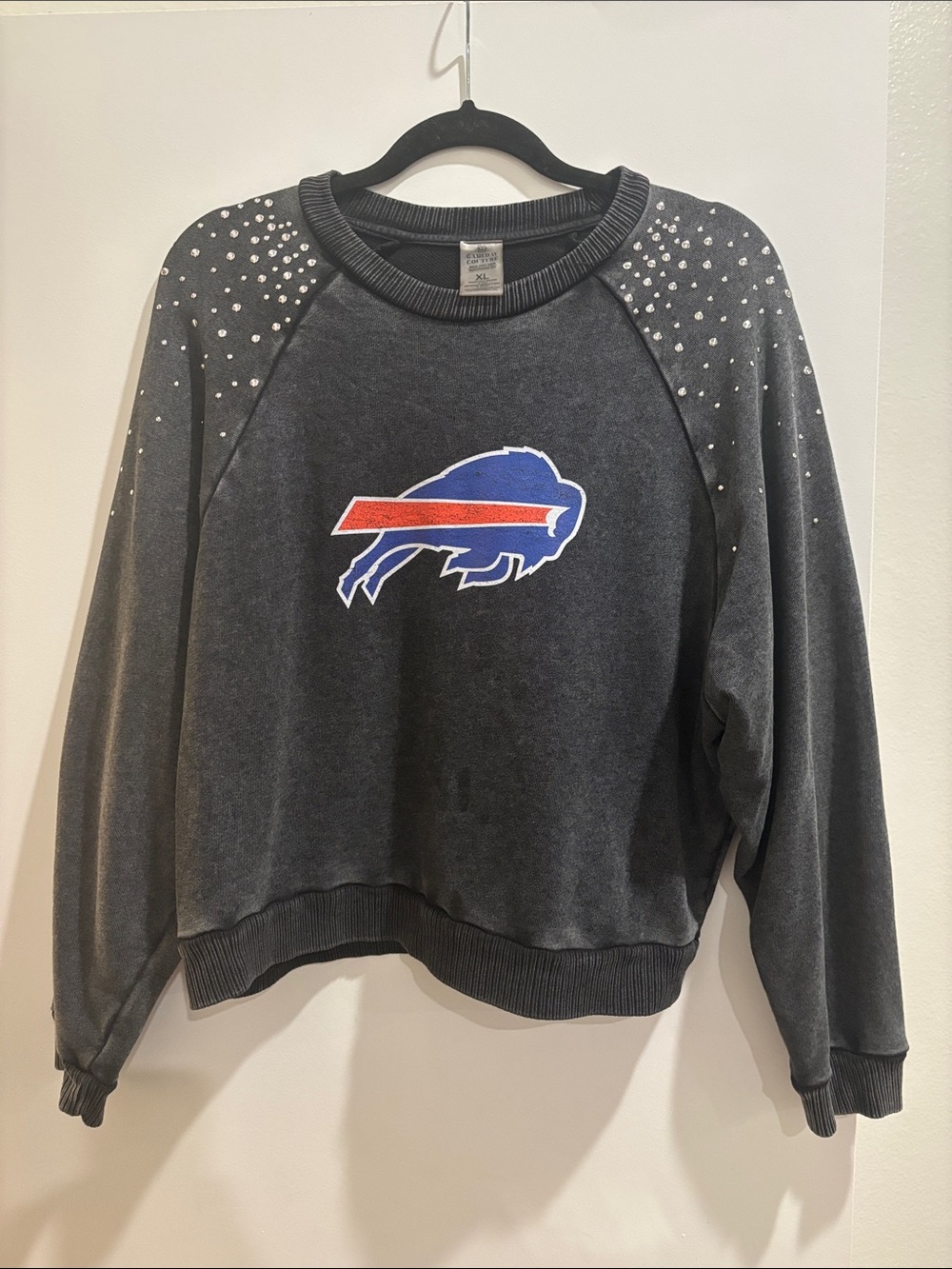 Women's Charcoal Crewneck Sweatshirt with Studded Shoulders and Team Graphic